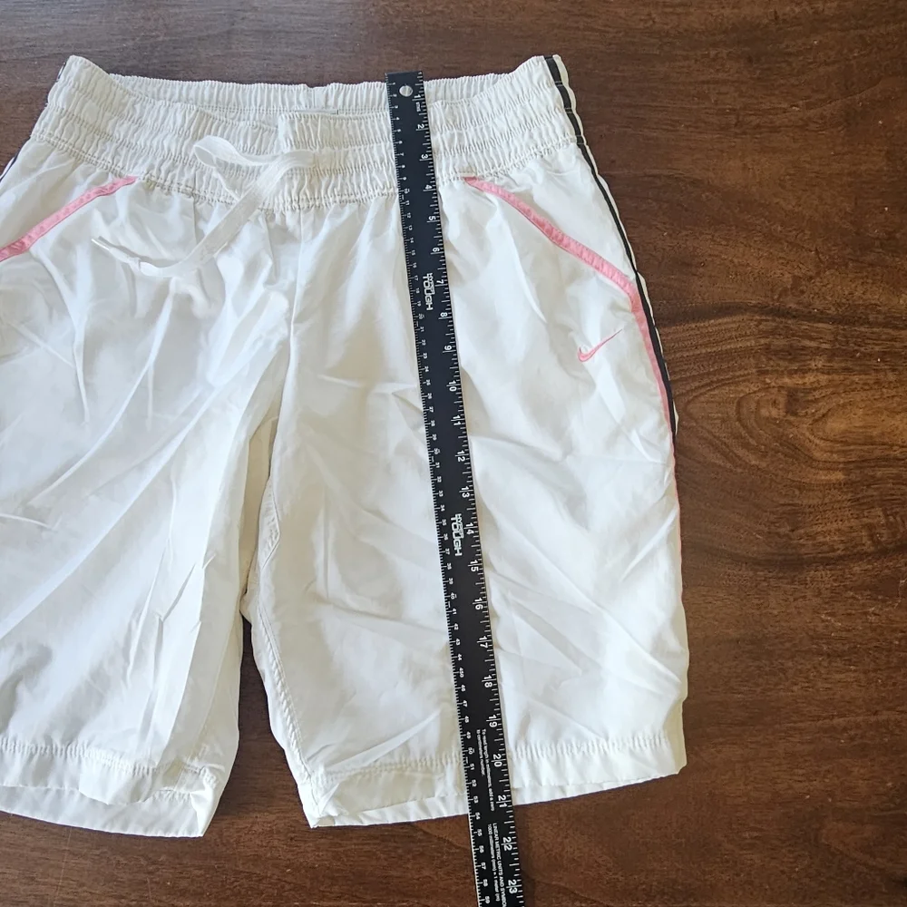 Womens Nike Shorts Long White Pink Black Stripes Drawstring Inner Lining Size L